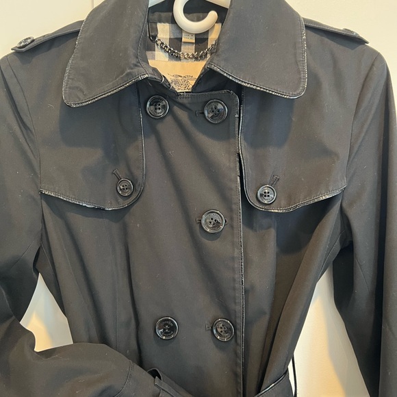 Burberry trench coat. Black mid-length. - Picture 7 of 9